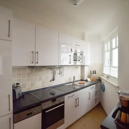 Strandvillen - Mit 1 Schlafzimmer Und Balkon Ah-562 Apartmán Binz